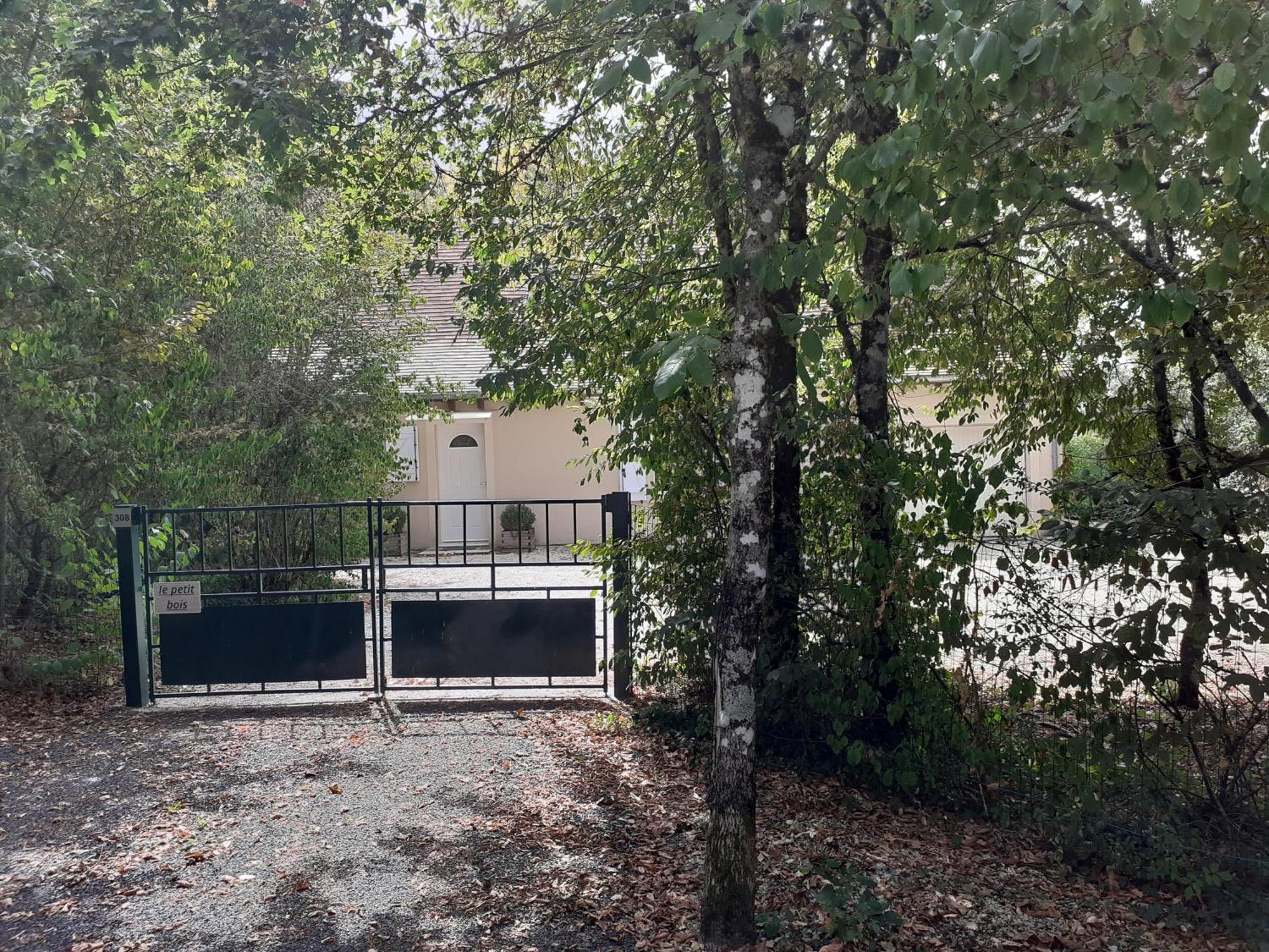 La Villa Le Petit Bois, Pres Rocamadour, Padirac Lavergne  المظهر الخارجي الصورة